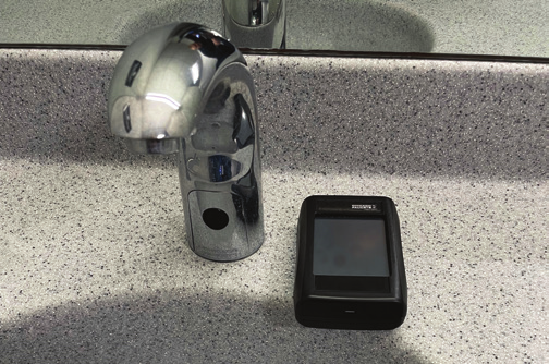 touchless faucet with Commander unit