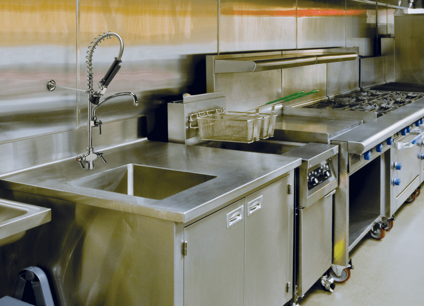 Chicago Faucts Mini-PreRinse saves water in restaurant kitchen