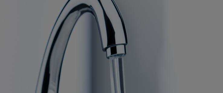 Sink with laminar flow