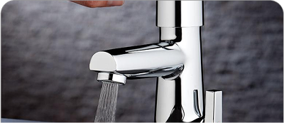 metered faucet with push handle